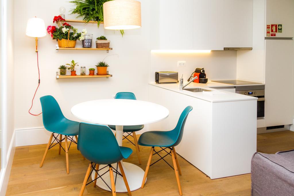 Liiiving In Porto | Central Garden Flat Екстер'єр фото